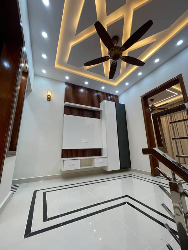 5 Marla House For Sale in Bahria Town Lahore. 13