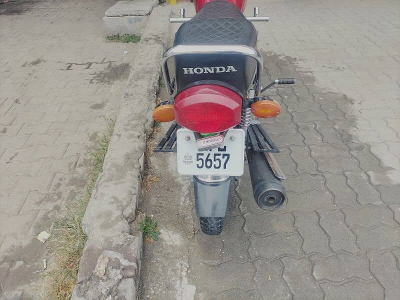 honda 125 self start 5