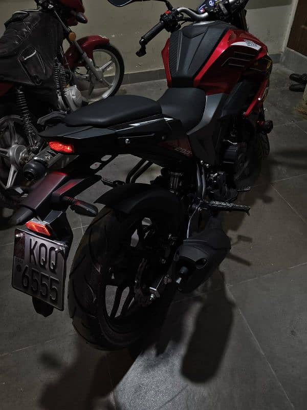 hi speed batlo5 sr200cc red color and warranty 6000km abi 2000km hogia 13