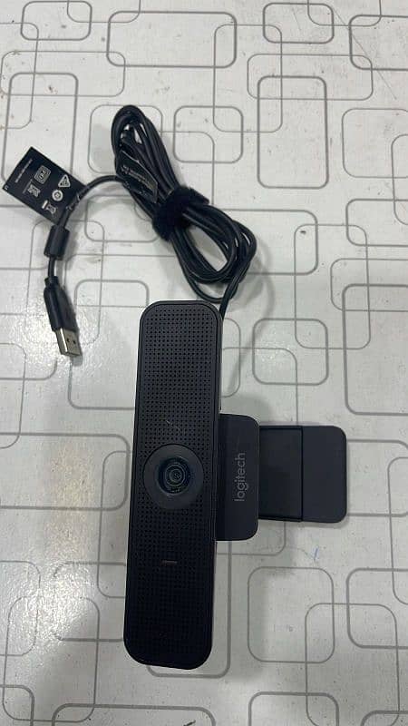 Logitech c925 1080p webcam 4