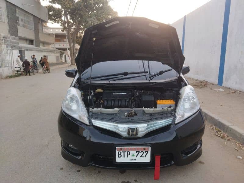 Honda Fit shuttule RS 2012 Own engine 1 owner mint condition 11