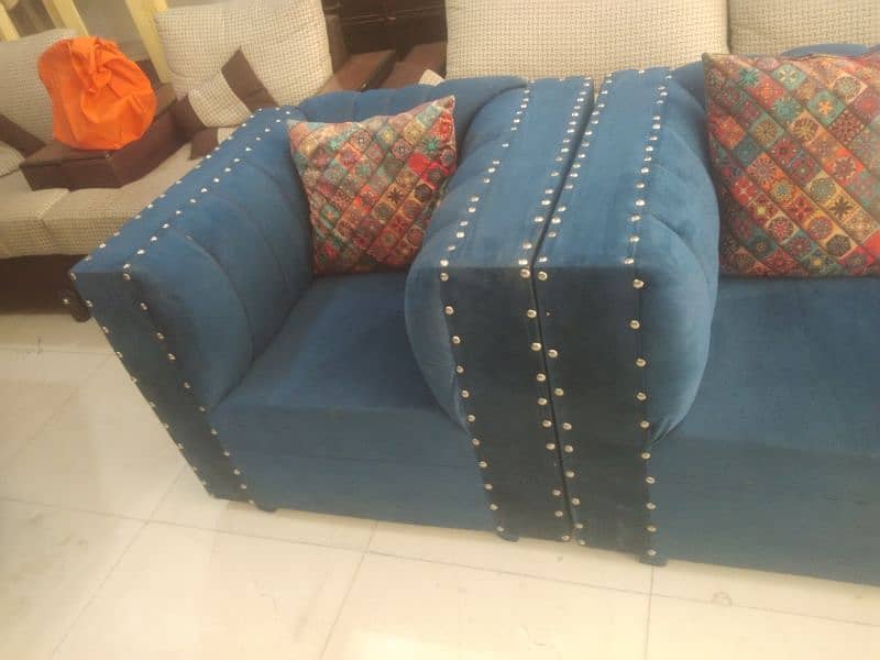 5 seetar sofa set available for sale 4