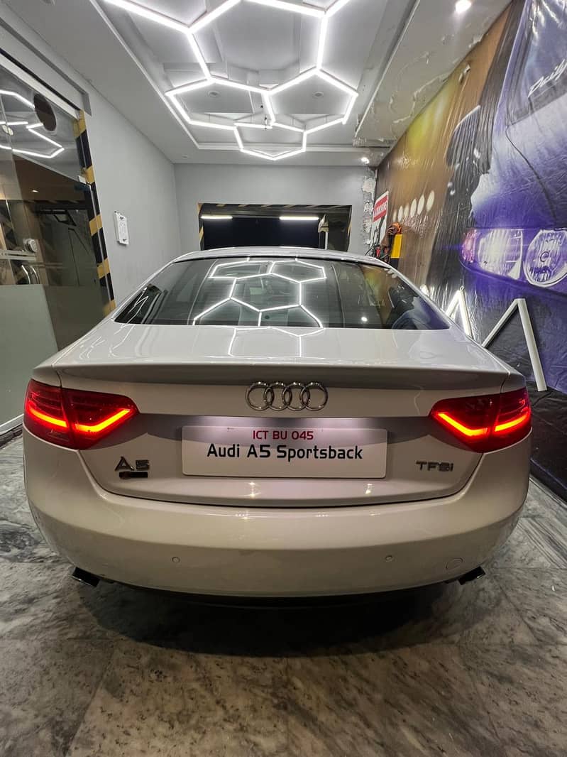 Audi A5 Sports Back 1.8 TFSI 13