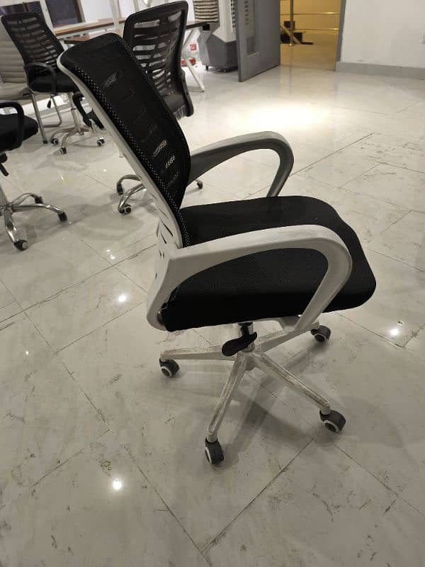 2 Revolving Office Chairs New Condition 3