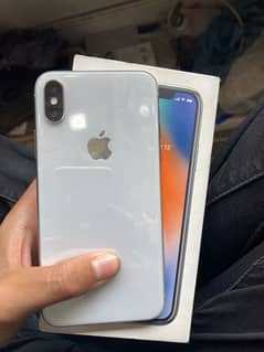 iPhone X