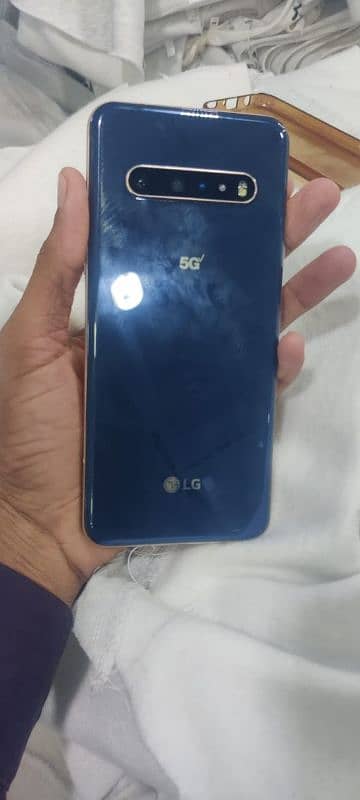 lg v60 8 128 0