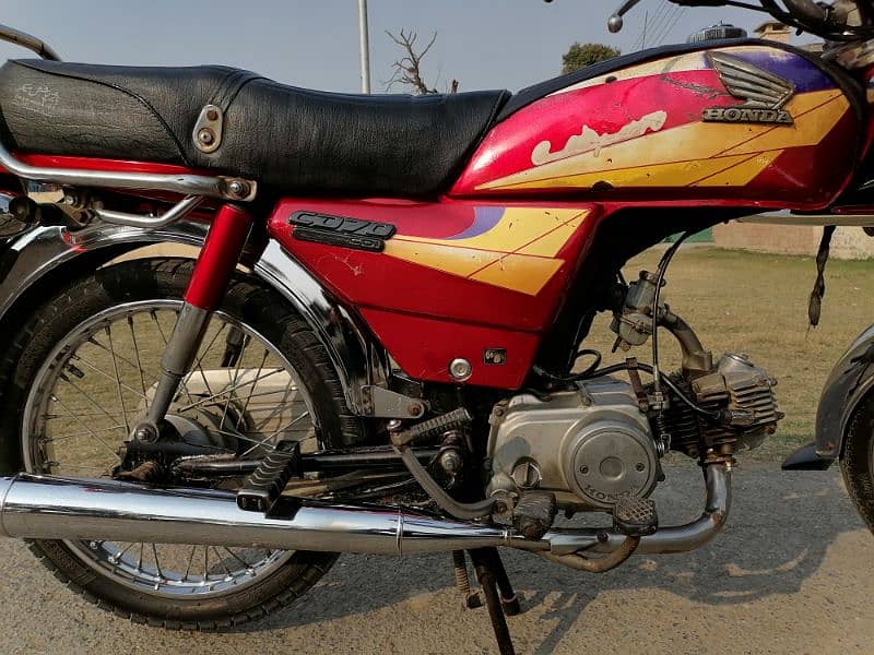 Honda CD70 2005 In Awesome condition 5