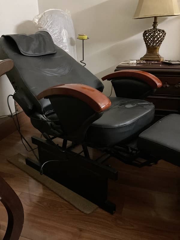 Body massager & Rocking chair 3