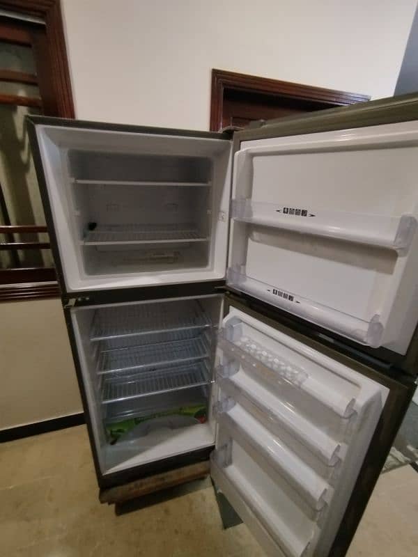 Dawlance Refrigerator 9175WB EDS 2