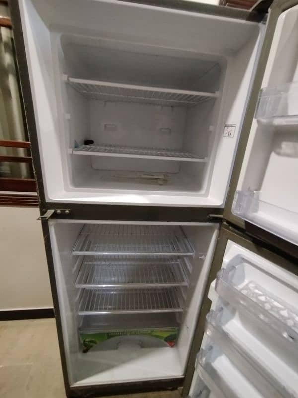 Dawlance Refrigerator 9175WB EDS 4