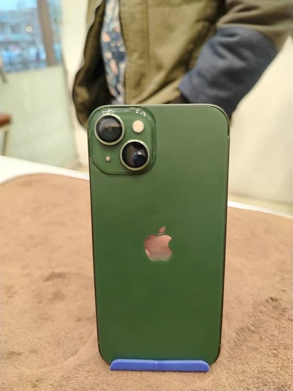 iPhone 13 jv green colour 6