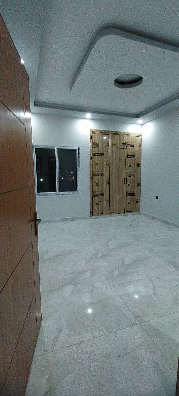 300 Square Yards Brand New Portion With Parking Block 12 jauhar 19