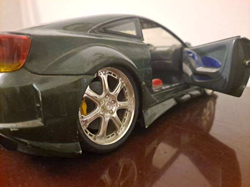 Die cast  Model Sports Car 5