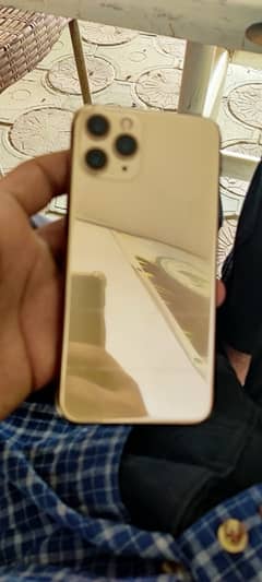 iphone 11 pro golden color 256GB