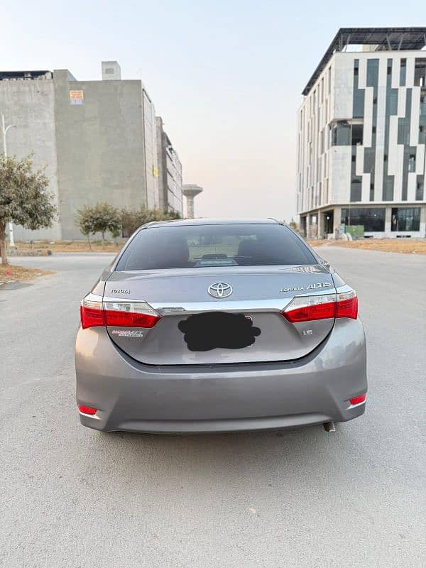 Toyota Corolla Altis 2016 in out class condition for sale in isb 1