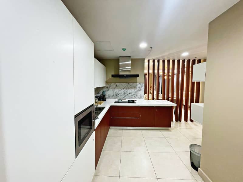 Rejected 1 Bed Room Luxury Furnished Apartment Available For Rent At The Top Location Of Goldcrest Mall Residency. 7