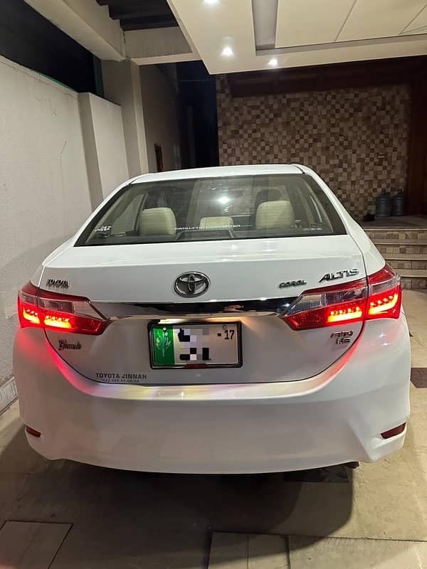 Toyota Corolla Altis Grande 1.8 cvt 3