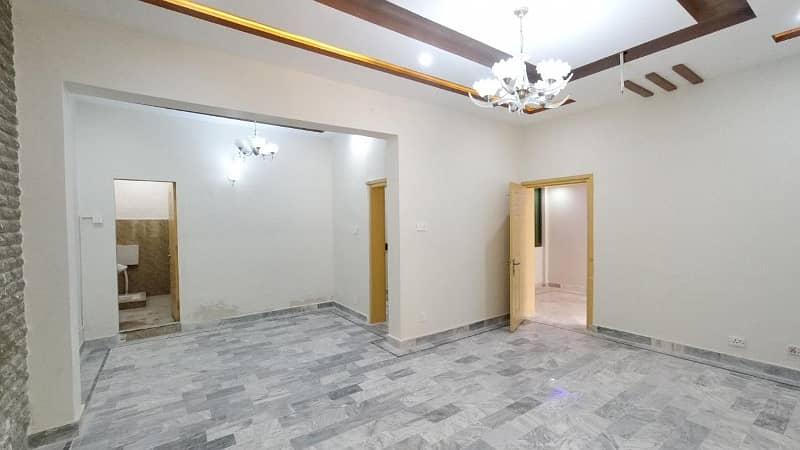 Ground Portion For Rent in G-6 4