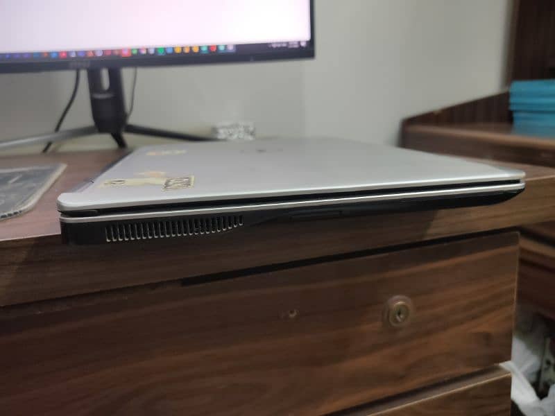 Dell latitude e7440 5