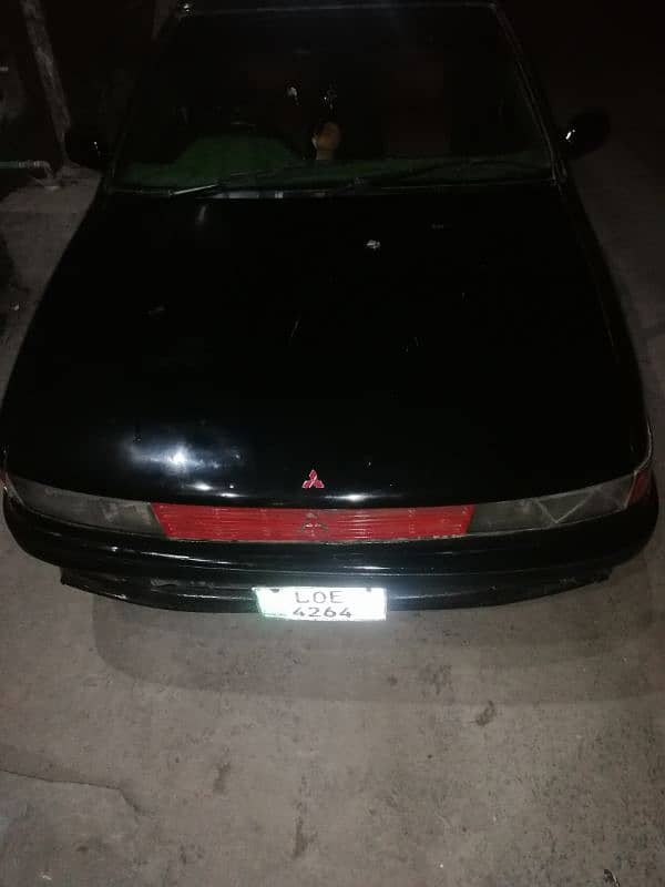 Mitsubishi Lancer 1990 xchaing possible 1000cc car 1