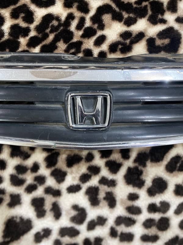 Front Grill Honda Civic 2000 (OEM) 4