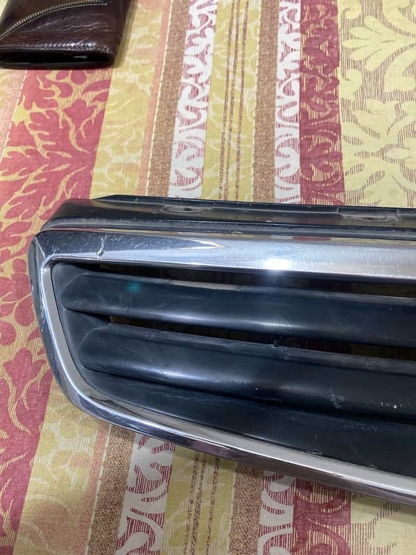 Front Grill Honda Civic 2000 (OEM) 6