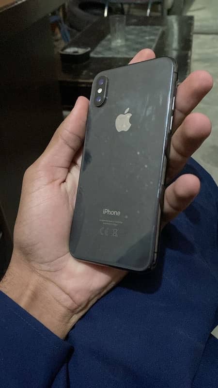 aoa iPhone X  256 gb ha set ko masla n ha 1