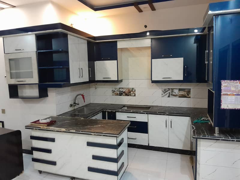 3 bed drawing dining portion for rent nazimabad 1 0