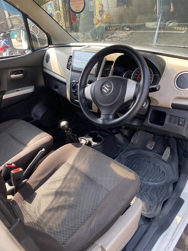 Suzuki Wagon R 2018 1