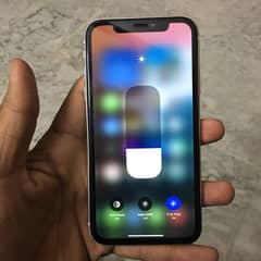 iPhone XR all ohk 64 GB Face ID ohk True Tone ohk