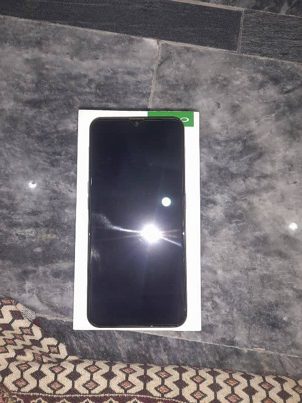 oppo f11 8/256gb 10/0 condition 1