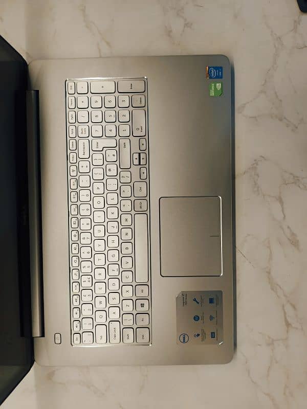 Dell Inspiron 7737 Touch Screen Gaming Laptop 1