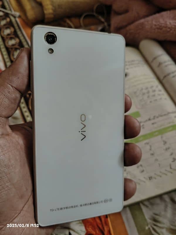 Vivo y51A 1