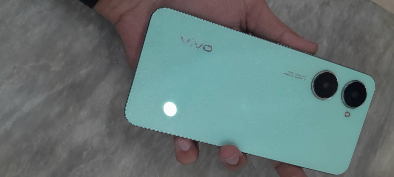 Vivo Y03t 4/128 2