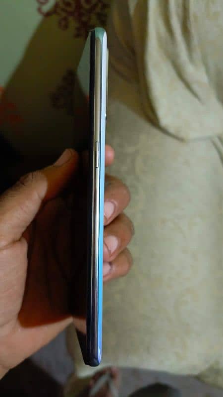 Oppo F15 8 256 4