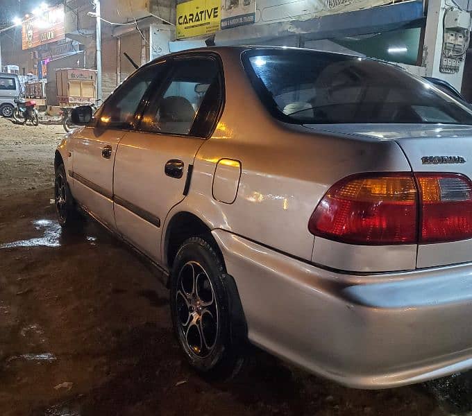 Honda Civic EXi 2000 3