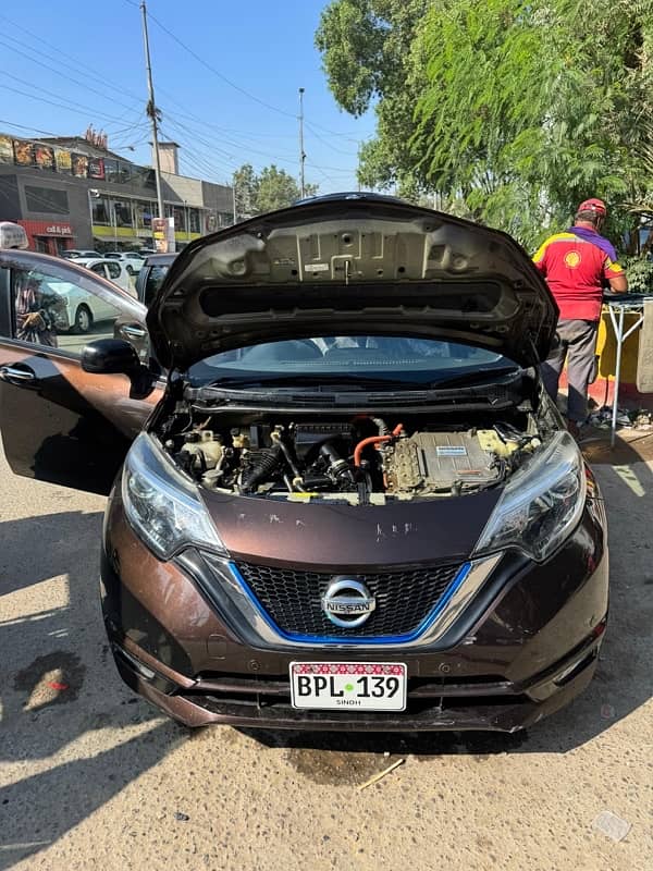 Nissan Note E Power 2017 1