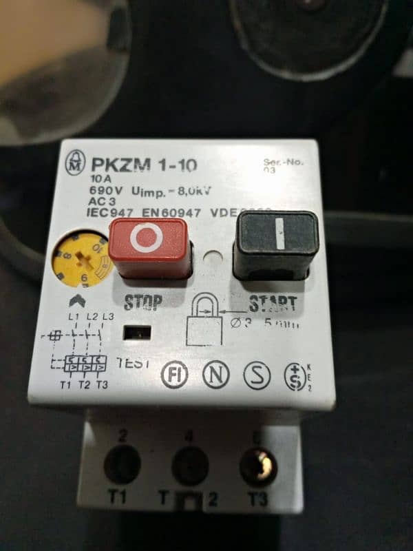 new 3 phase Barker pkzm 1-10 1