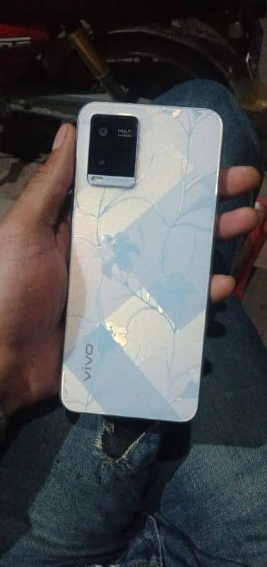 vivo y21 4/64 condition 10/9,5 all ok 0