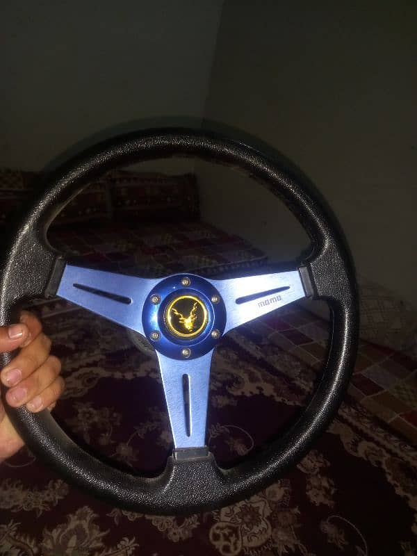 Momo sports steering 0