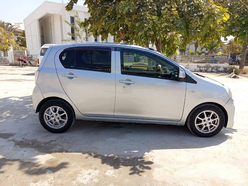 Daihatsu Mira 2014 6