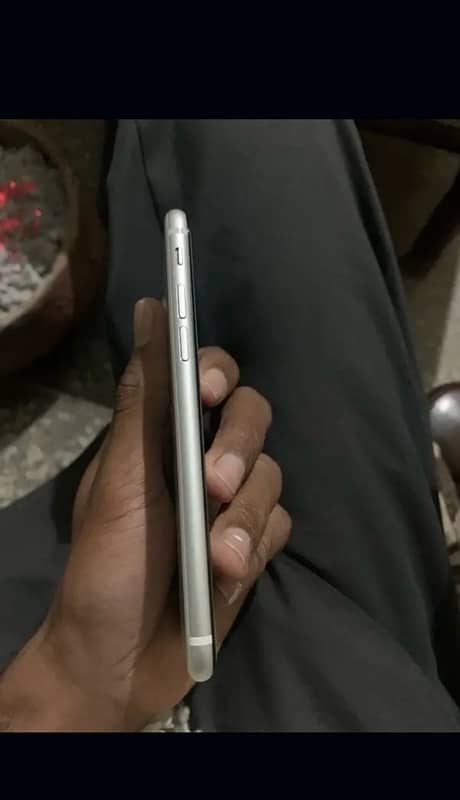 iPhone Se 2020 pta approved 3