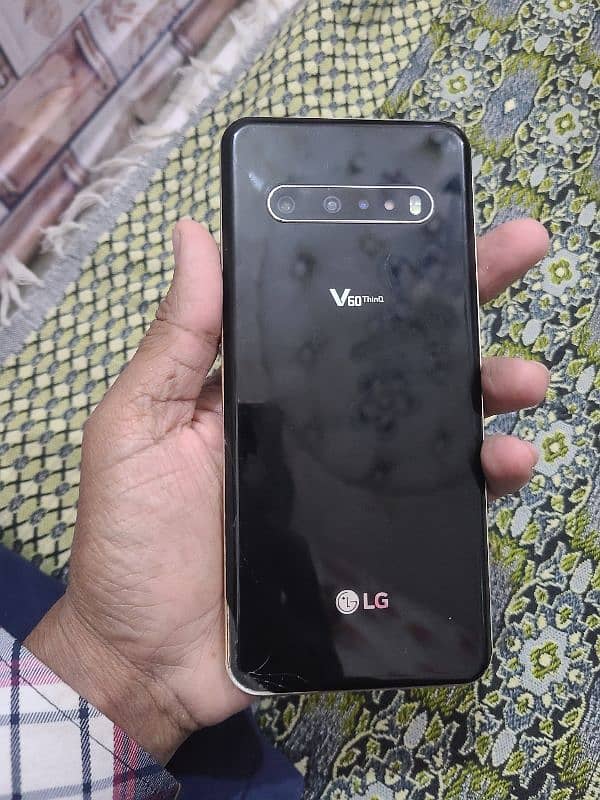 LG V60 ThinQ 5G 0