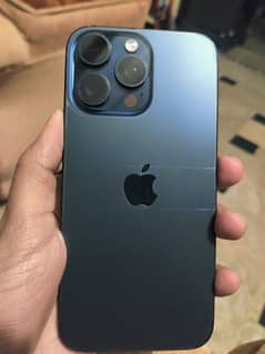 iPhone 15 pro max factory unlocked