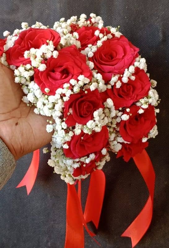 Aleena's Flower Shop, Bouquets and Gajras, Valentine's special Flowers 13