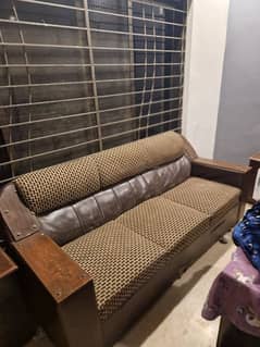 Sofa set pure wooden used no damage