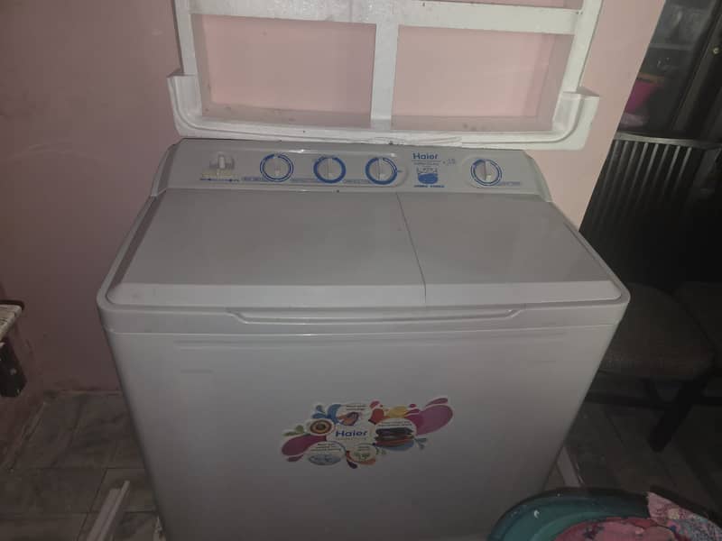 Haier twin tub washing machine 1