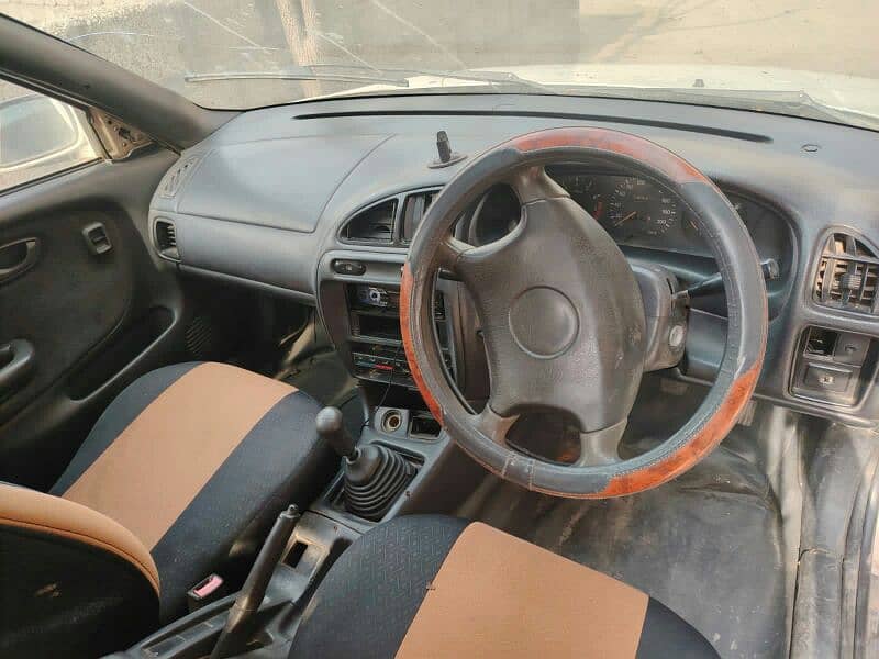 Suzuki Baleno 2002 1