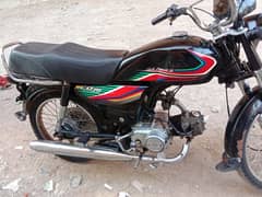 Honda 2010 model bike ha Karachi number ha complete file. ha03092581744