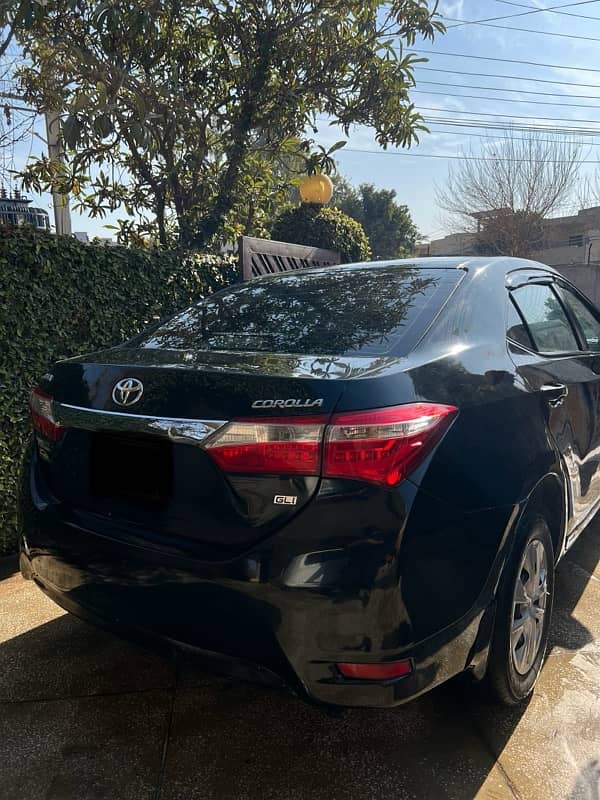 Toyota Corolla GLI 2015 1